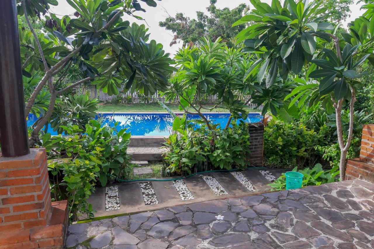 Oyo 3070 Villa Lovina Eco Lodge Esterno foto